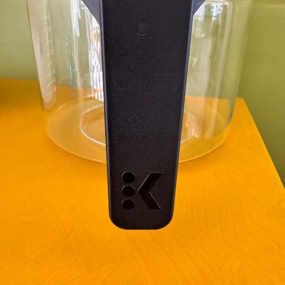 Keurig K-Duo Essentials Replacement Glass Coffee Carafe 12 Cup Black Handle - Picture 5 of 6